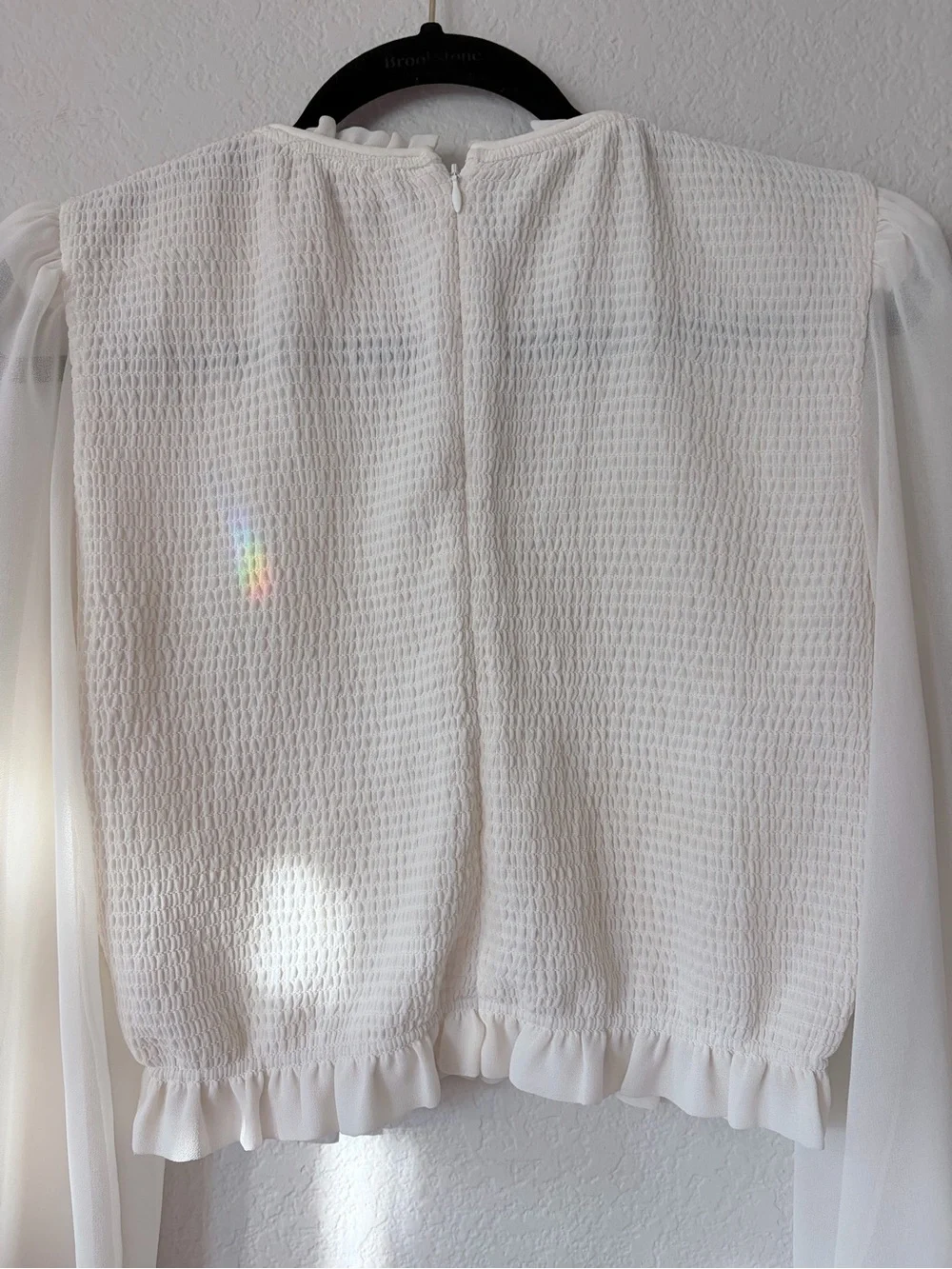 Aritzia Wilfred Cropped Blouse w/ Ruffled Top & Sheer LongSleeves in White -Sz M
